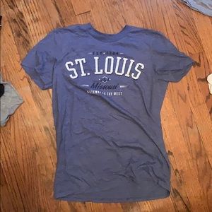 St. Louis graphic tee shirt size small